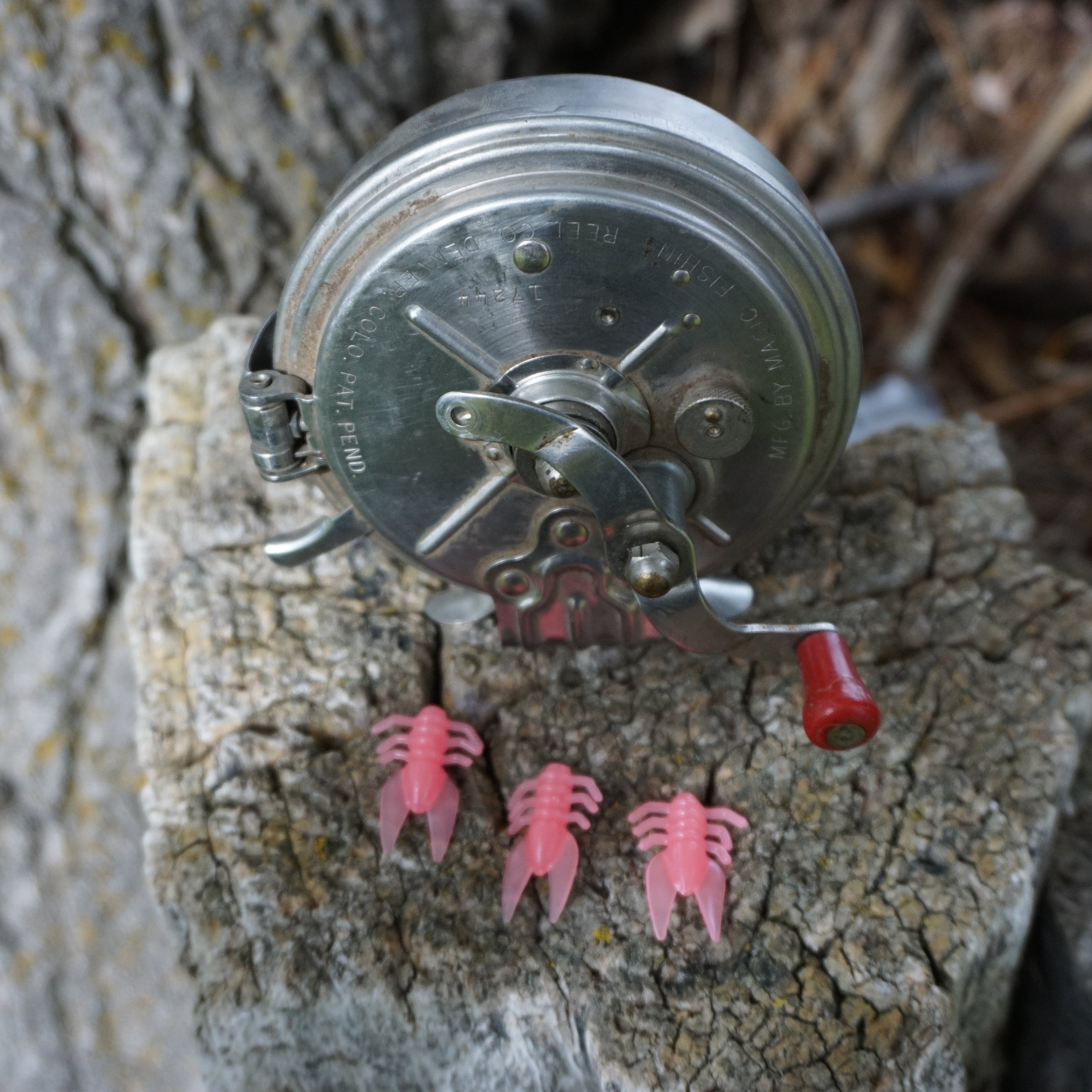 Pink Sakana Nippy Bug